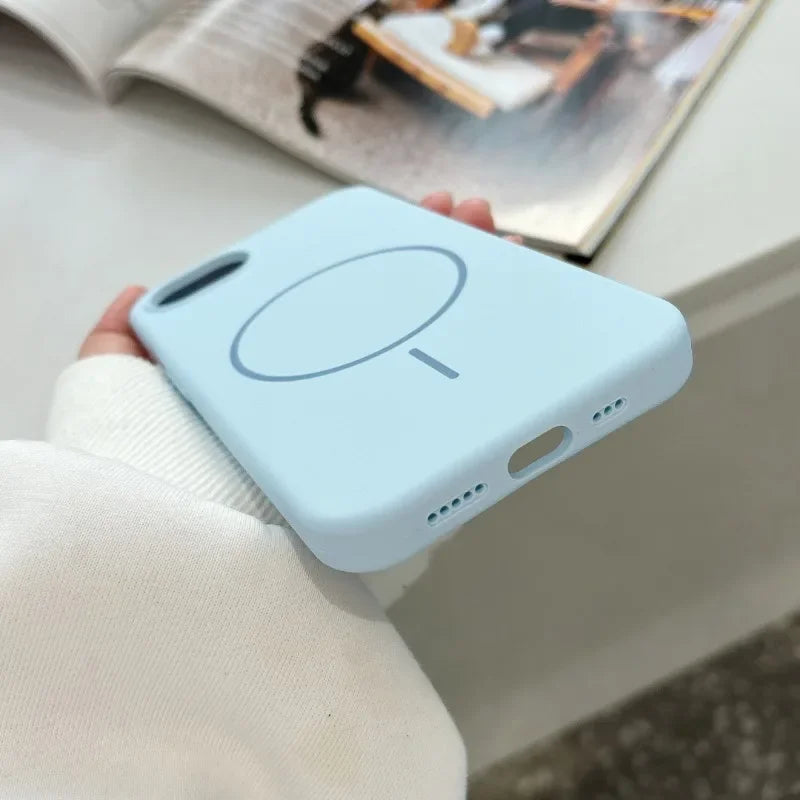 Coque Silicone Magnétique iPhone 16E / SE 4 (2025) — MagSafe
