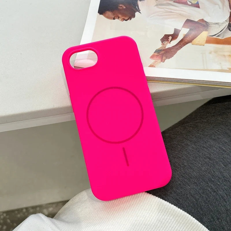 Coque Silicone Magnétique iPhone 16E / SE 4 (2025) — MagSafe