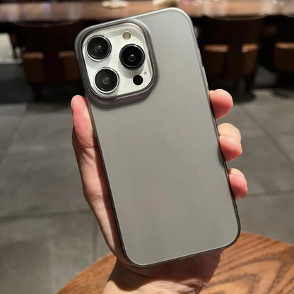 Coque ultra-fine mate iPhone vue angle